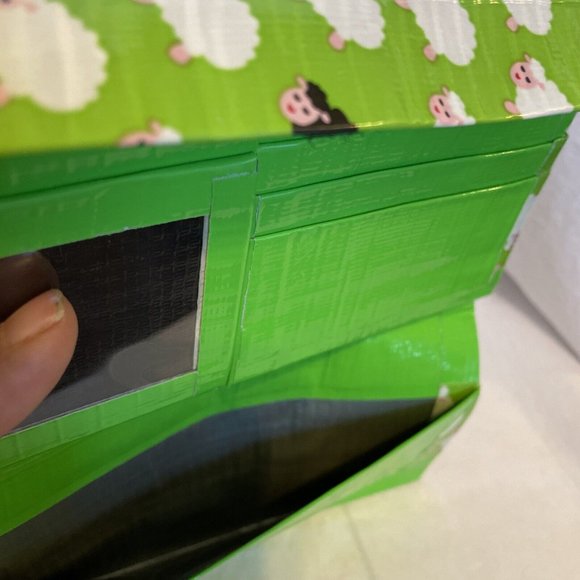 Clutch Duct Tape Wallet Green with Sheep Pattern 7.5" x 4" Pocketbook Pouch - Picture 10 of 10
